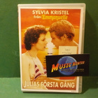 JULIAS FÖRSTA GÅNG - UUSI DVD (W) - pikkukuva 1