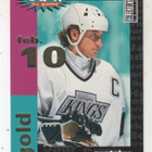 Wayne Gretzky 1995-96 UD cc You Crash the Game Gold - pikkukuva 1
