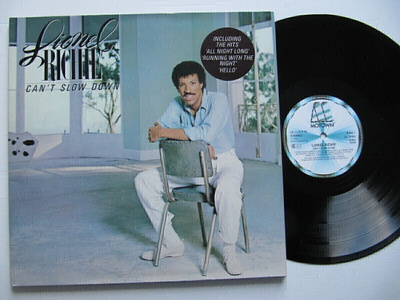 Lionel Richie Can't Slow Down LP Avattavat kannet