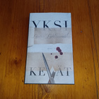 Yksi kevät - Laura Lähteenmäki - pikkukuva 1