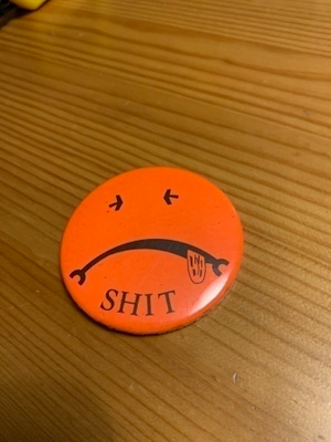 SHIT  Rintamerkki