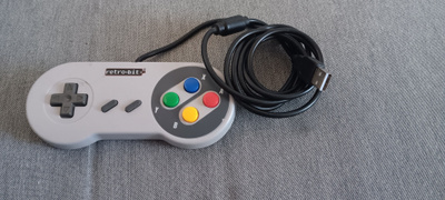Retrobit ohjain