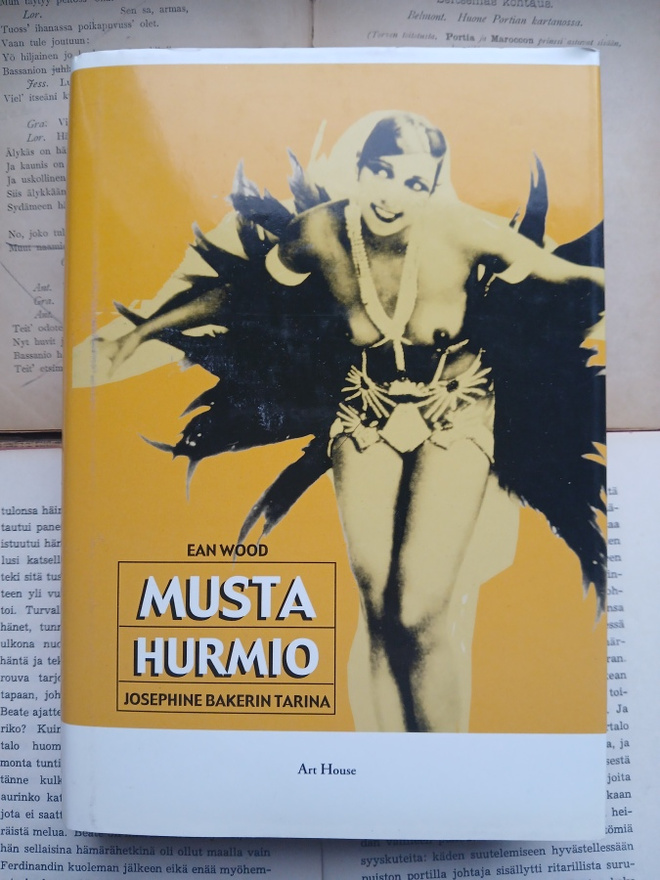 Ean Wood - Musta hurmio: Josephine Bakerin tarina (sid.)