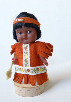Vanha Eskimo-tyttö figuuri - Indien Art Eskimo Canada