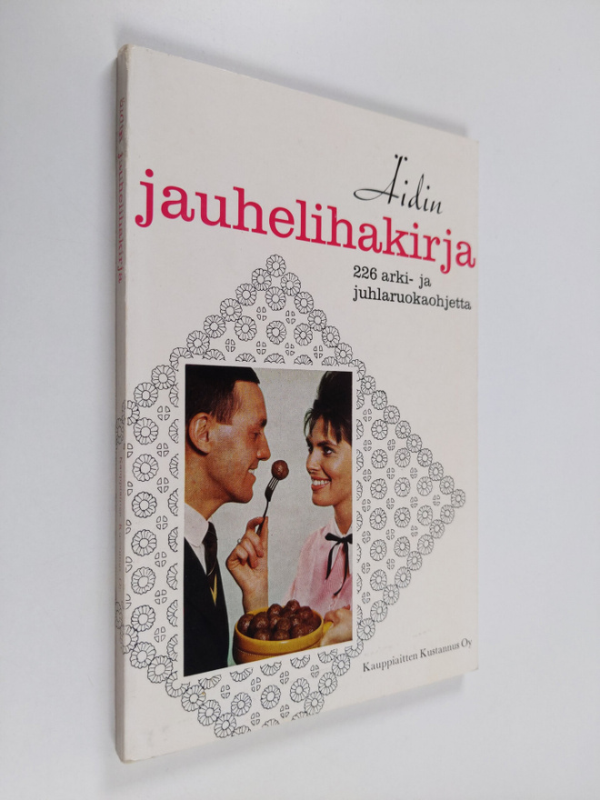 Anja Sirkiä : Äidin jauhelihakirja