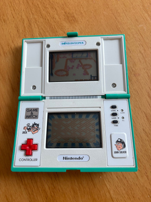 Nintendo Game & Watch Bomb Sweeper