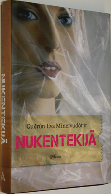 Gudrun Eva Minervudottir : Nukentekijä