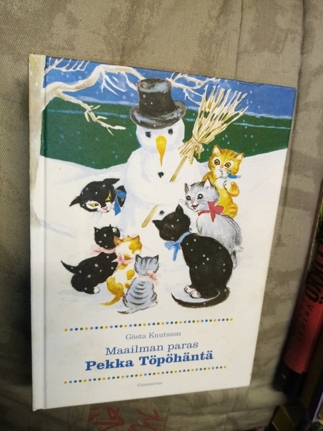 KNUTSON :  MAAILMAN PARAS TÖPÖHÄNTÄ ( SIS POSTIKULU  )
