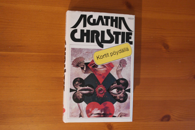 Agatha Christie:Kortit pöydällä / Syyttävä sormi.Sid.