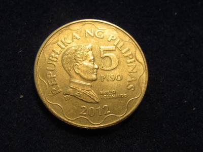 5 piso 2012. Filippiinit