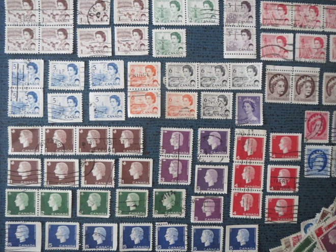 Kanada Elisabet II postimerkkilajitelma
