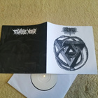 HAUTAUS / FAMINE YEAR - HAUTAUS / FAMINE YEAR 7" - pikkukuva 1