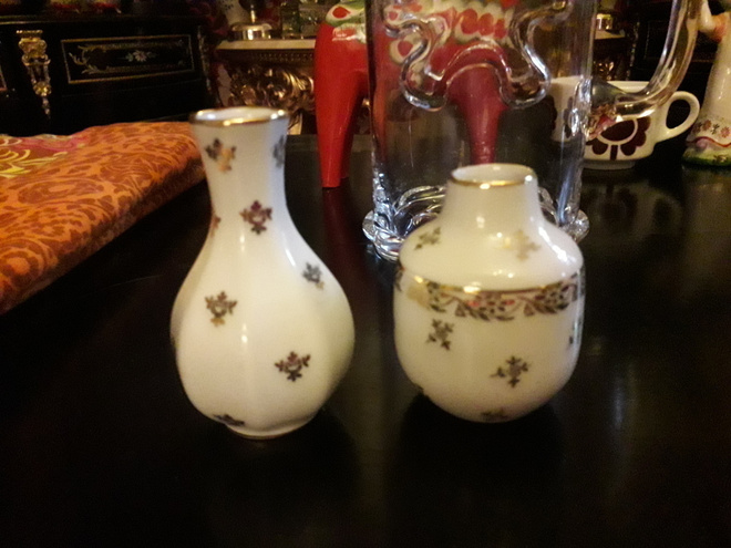 2 x limoges miniatyyri vaasi