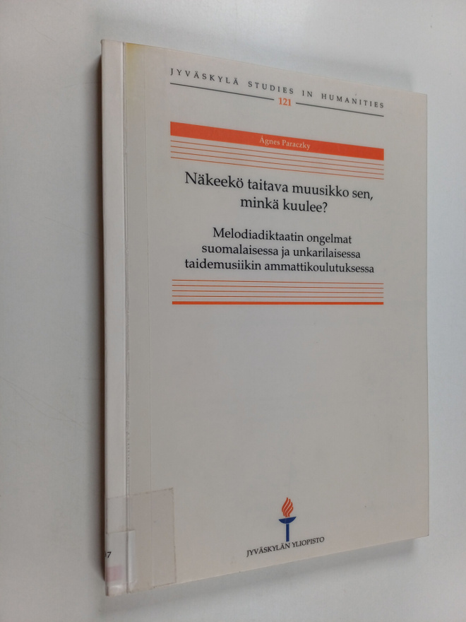 Näkeekö taitava muusikko sen, minkä kuulee? : Melodiadikt...