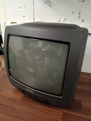 Salora 14" putkitelkkari