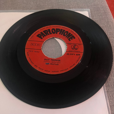 THE BEATLES: Day Tripper * We Can Work It Out * FIN 1965