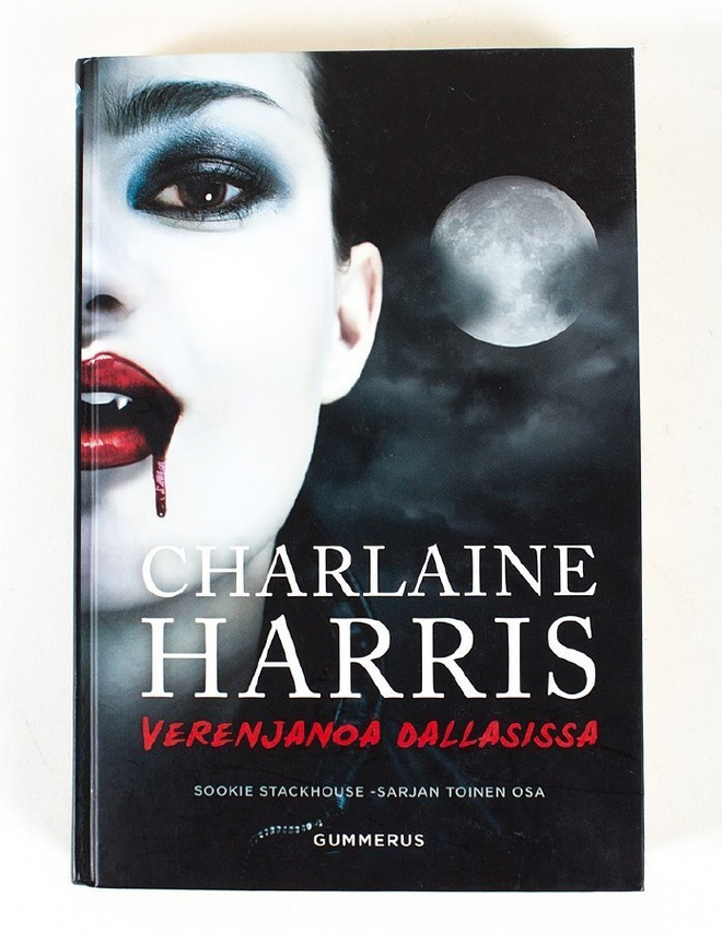 Charlaine Harris - Verenjanoa Dallasissa