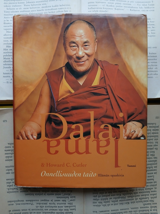 Dalai lama & Howard Cutler - Onnellisuuden taito (sid.)
