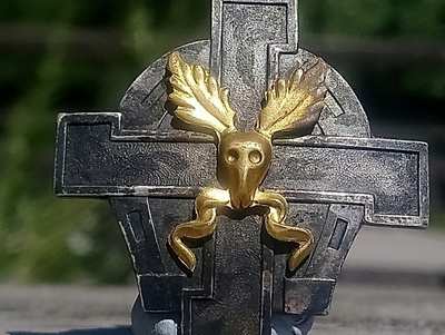 RATSUMIESRISTI. Halkaisija - 37 mm. Hyväkuntoinen.