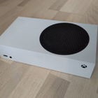 Uudenveroinen Xbox Series S + ohjain - pikkukuva 1