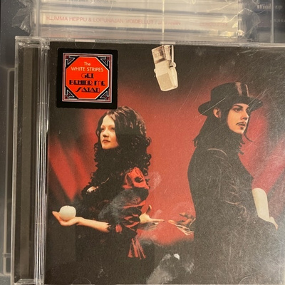 THE WHITE STRIPES - Get Behind Me Satan cd