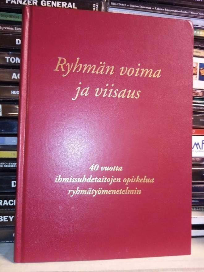 RYHMÄN VOIMA JA VIISAUS ( SIS POSTIKULU )