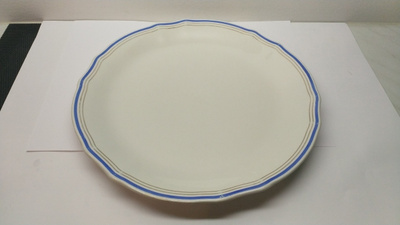 Arabia Lotta lautanen (1932-1948)