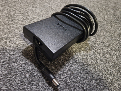 Dell virtalähde 130W