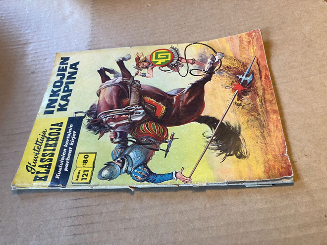 KUVITETTUJA KLASSIKKOJA 121 INKOJEN KAPINA