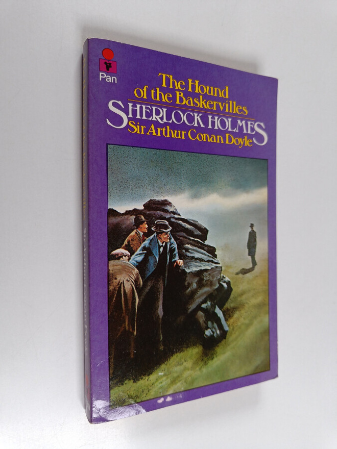 Arthur Conan Doyle : The Hound of the Baskervilles