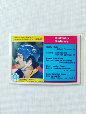 82-83 Opc - Gilbert Perreault