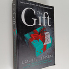 Louise Jensen : The gift - pikkukuva 1