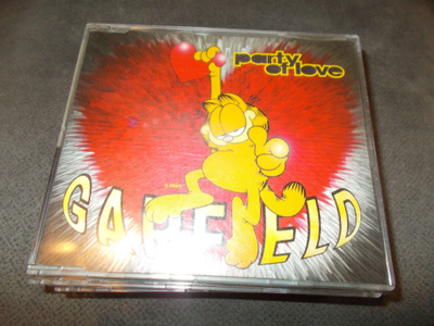 CDM GARFIELD ** PARTY OF LOVE **