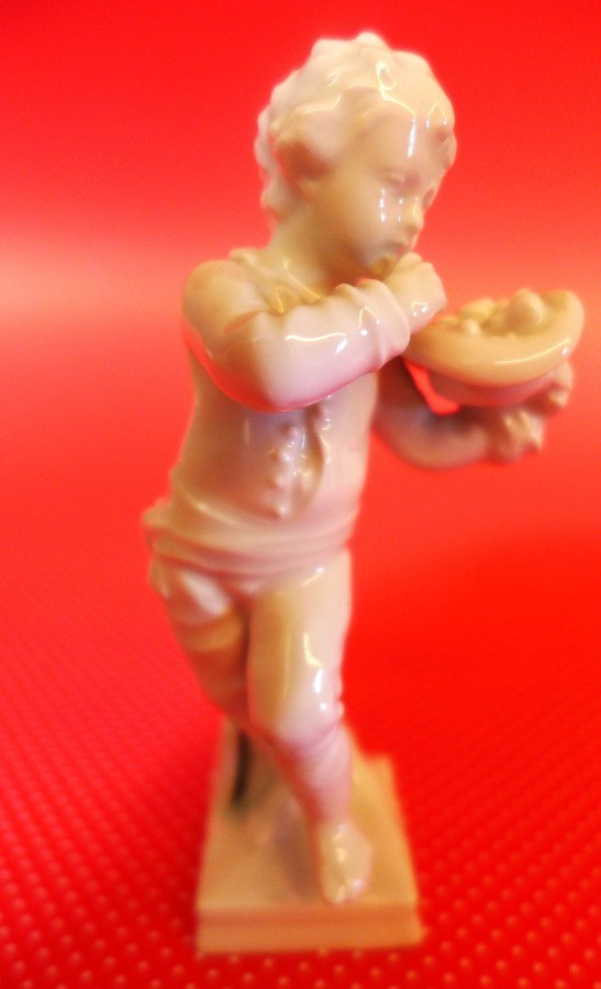Figuuri Posliinia KPM Berlin, Horoskooppi Vaaka merkki