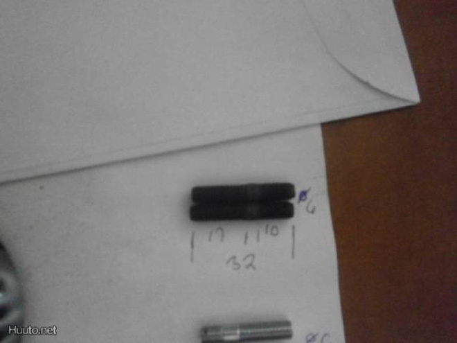 tunturi/solifer joku muu pinnapultti 6*32,,2kpl,,uusi