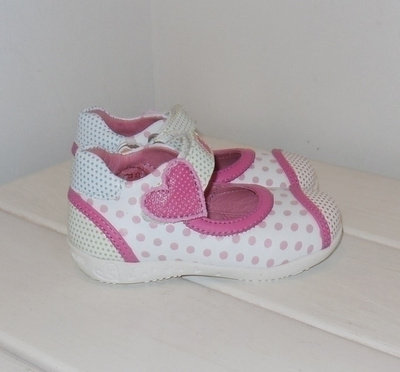 21 - Agatha Ruiz de la Prada kesäkengät nahkaa * UUDET