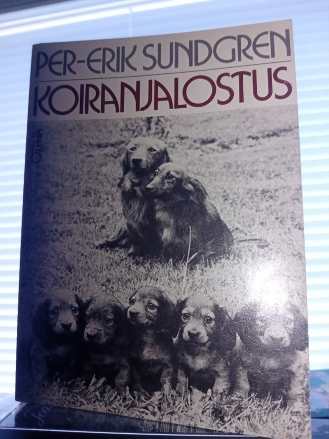 Sundgren : Koiranjalostus ( SIS POSTIKULU  )