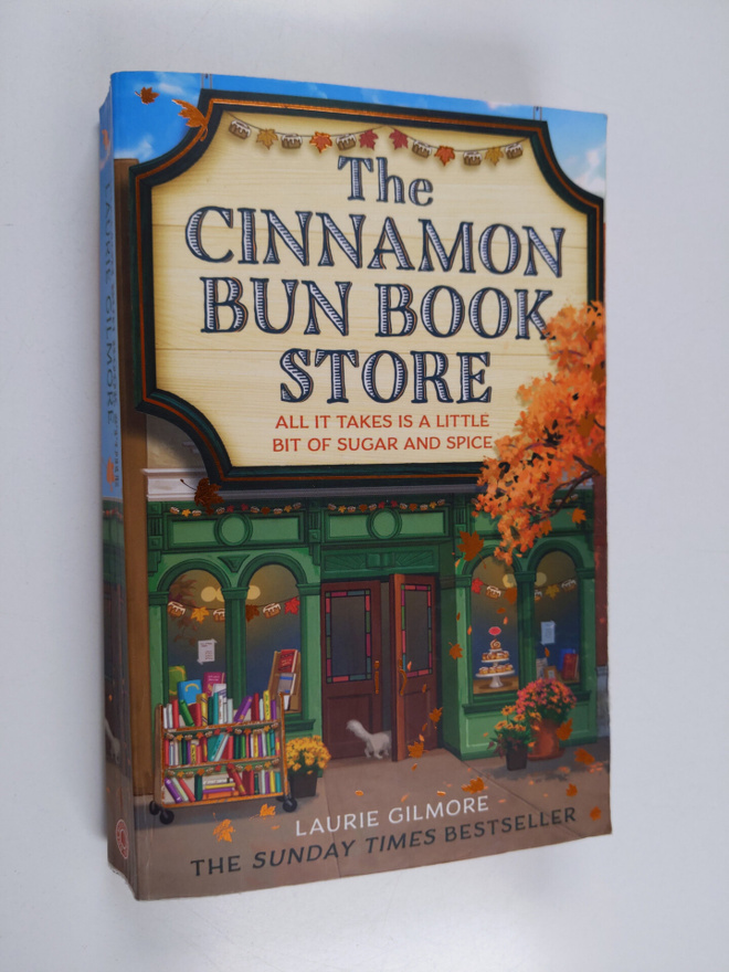 Laurie Gilmore : The Cinnamon Bun Book Store