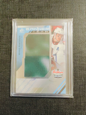 Mikko Rantanen - 21-22 SP Game-Used Banner Year Outdoors