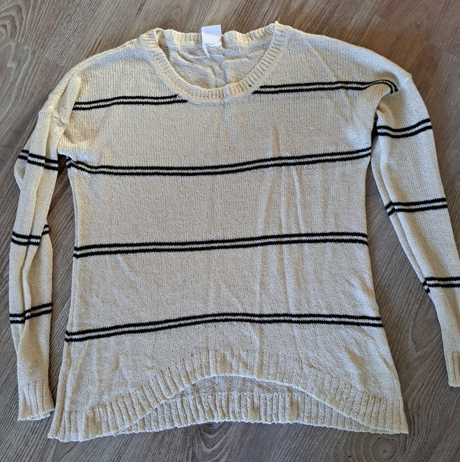 Pitkähihainen beige musta Raidallinen neule koko S