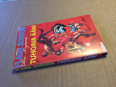 FLASH GORDON 1 TUHOAVA ÄÄNI HYVÄ