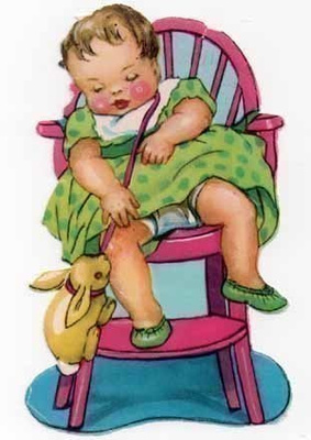 PZB 1342 / Pikkutyttö pinnatuolissa riiputtaa leikkipupua.