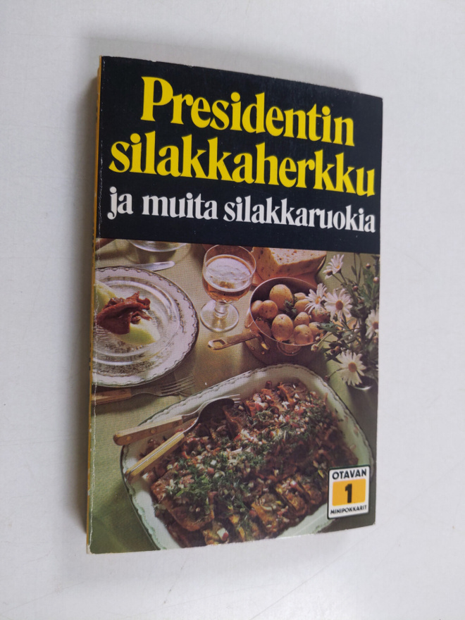 koonnut Rolf Lengstrand : Presidentin silakkaherkku ja mu...