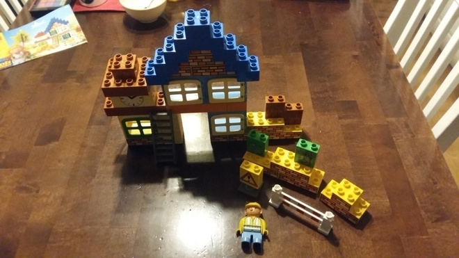 Lego Duplo 3282 PuuhaPete  ja Kellotorni