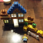 Lego Duplo 3282 PuuhaPete  ja Kellotorni - pikkukuva 1