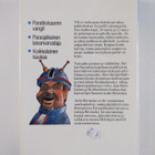 Arto Paasilinna : Meri- ja avaruusmatkailijat - pikkukuva 2