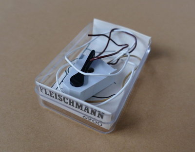 FLEISCHMANN 6900, sähkökytkin