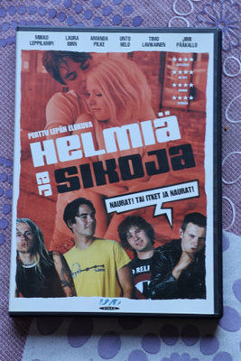 Helmiä ja sikoja DVD