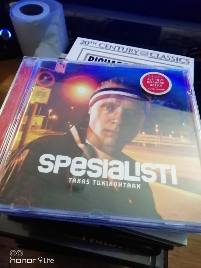 Spesialisti Takas tukikohtaan
