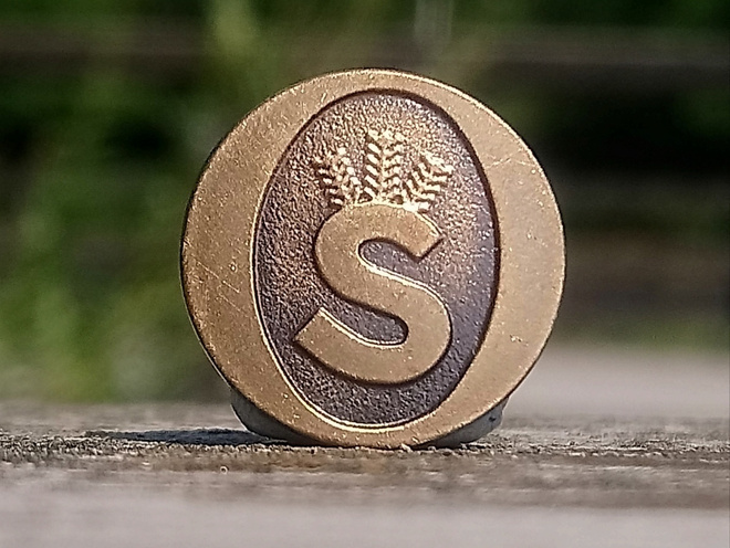 Ronssivärinen Suojeluskunta merkki. Halkaisija - 15 mm. Hyvä